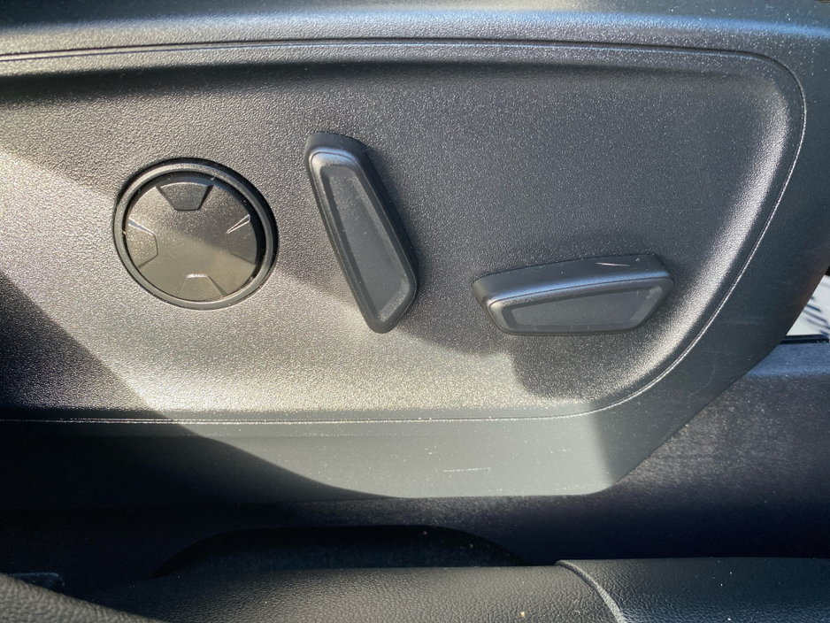 2025 Ford Kuga - image 16