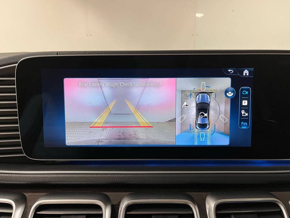 2026 Mercedes-Benz GLE Class 400e AMG 4Matic Coupe - 21 Inch Alloys - Reversing Camera - Panoramic Sunroof - Side Steps - Ambient Lighting - Sat Nav - Climate Control - Electric Heated Memory Seats - Keyless Start - Apple CarPlay €126,512