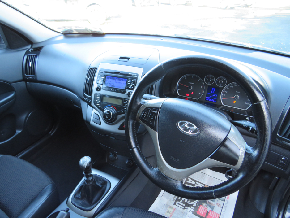 2010 Hyundai i30 130 ESTATE 1.6  CROSSWAGON FRESH NCT DONE €1,999