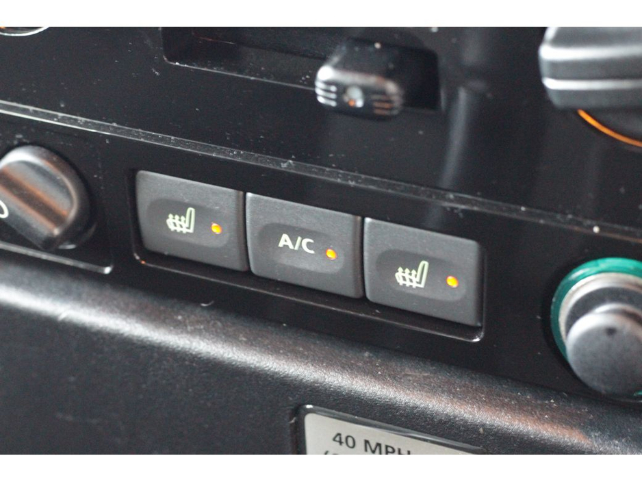 2014 Land Rover Defender 2.2 TD XS COMMERCIAL 2 SEAT €39,750