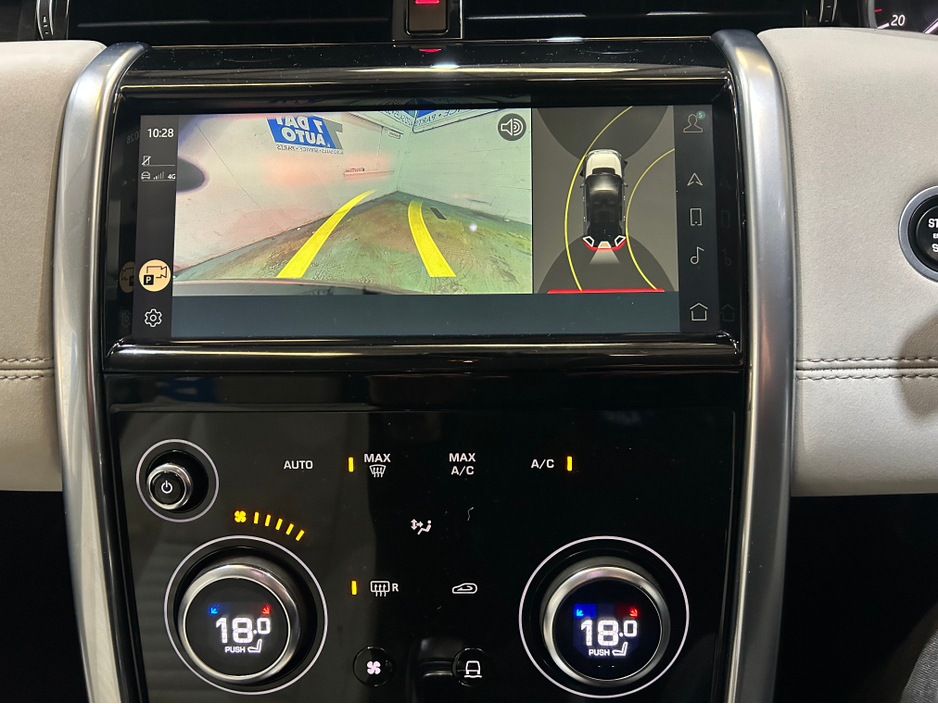 2022 Land Rover Discovery Sport - image 11