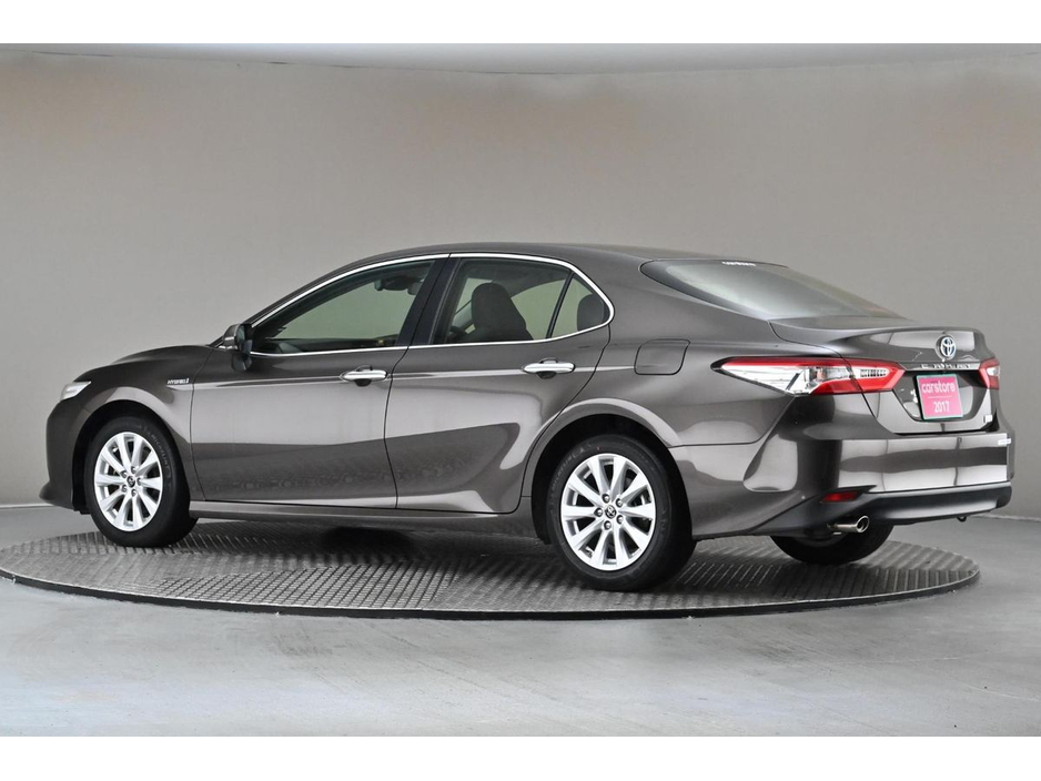 2017 Toyota Camry 2.5 HYBRID *PARK SENSORS*REVERSE CAM* €19,890