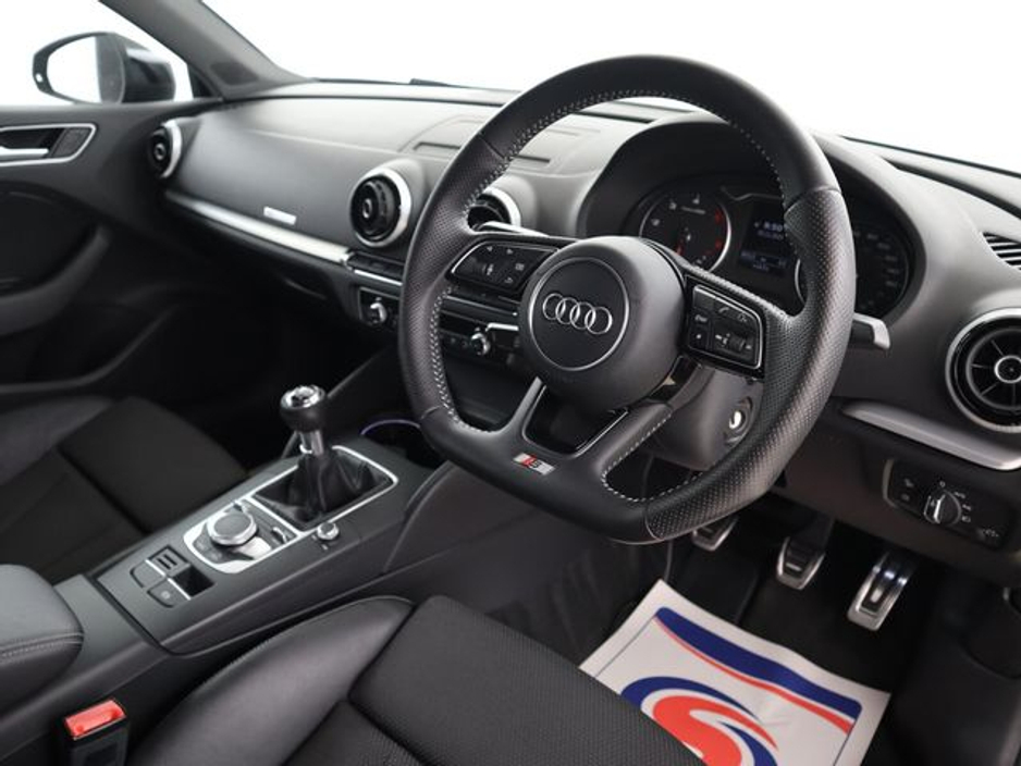 2016 Audi A3 - image 9