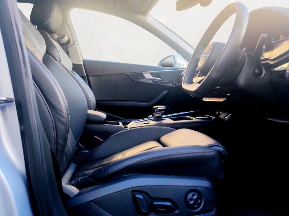 2023 Audi A4 35 TDI 163HP S Tronic SE €34,950