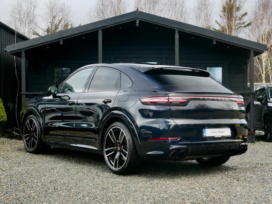 2023 Porsche Cayenne 3.0 V6 E-Hybrid 4WD Auto €87,950
