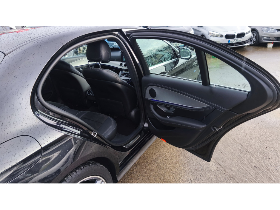 2017 Mercedes-Benz E Class - image 12