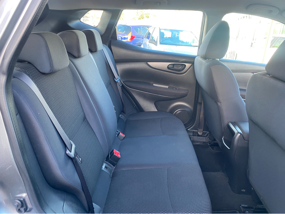 2015 Nissan Qashqai 1.5 DSL XE E6 4DR ONE OWNER CAR €8,500