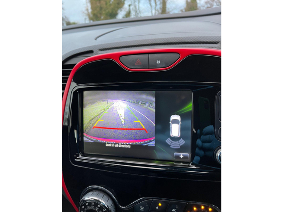 2015 Renault Captur 20 R20 SIGNATURE TCE 90 2015 4DR €9,750