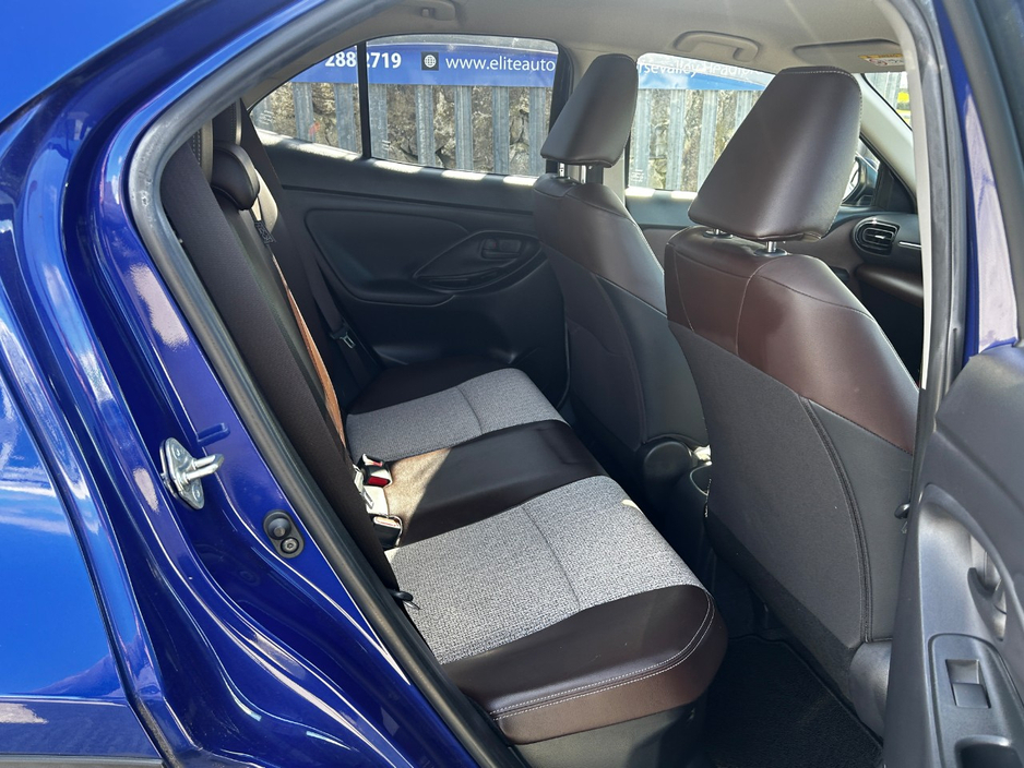 2020 Toyota Yaris Cross - image 9