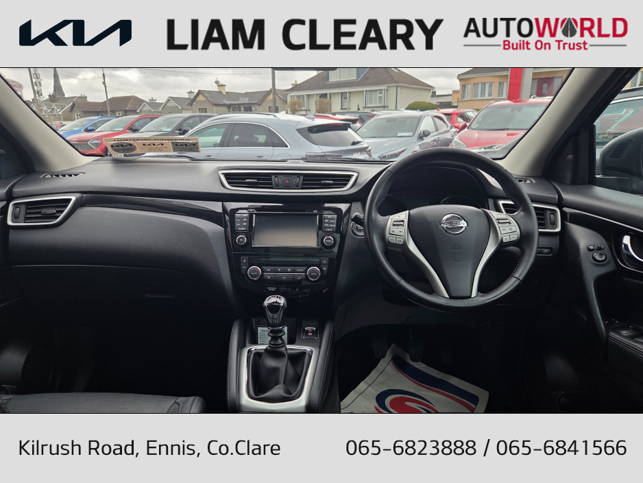 2015 Nissan Qashqai - image 11