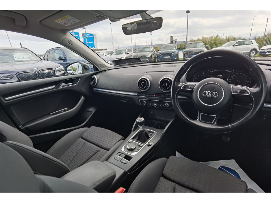2015 Audi A3 - image 13