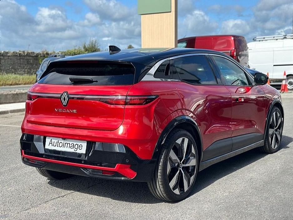 2023 Renault Megane E-Tech EV60 220hp Techno Red / Black