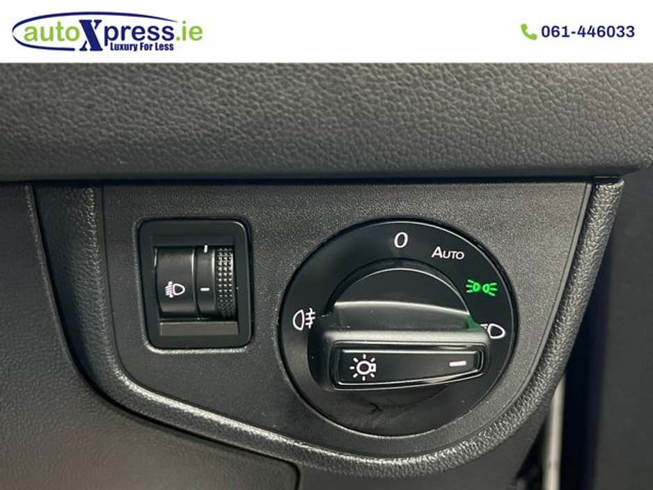 2023 Volkswagen Polo - image 27