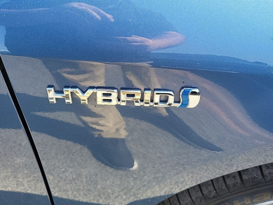 2020 Toyota Corolla - image 15