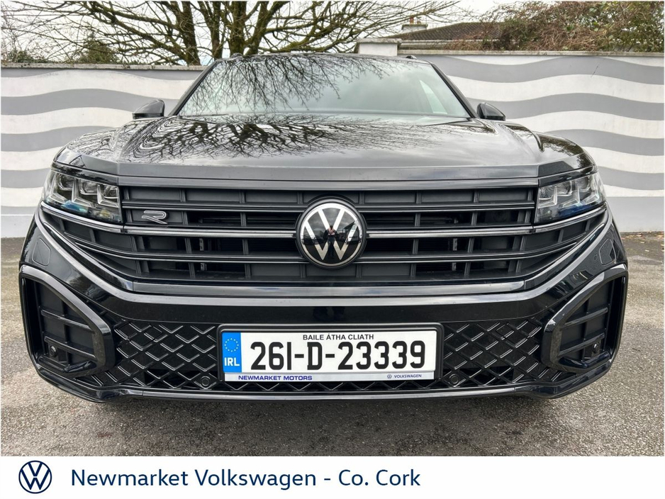 2026 Volkswagen Touareg - image 17