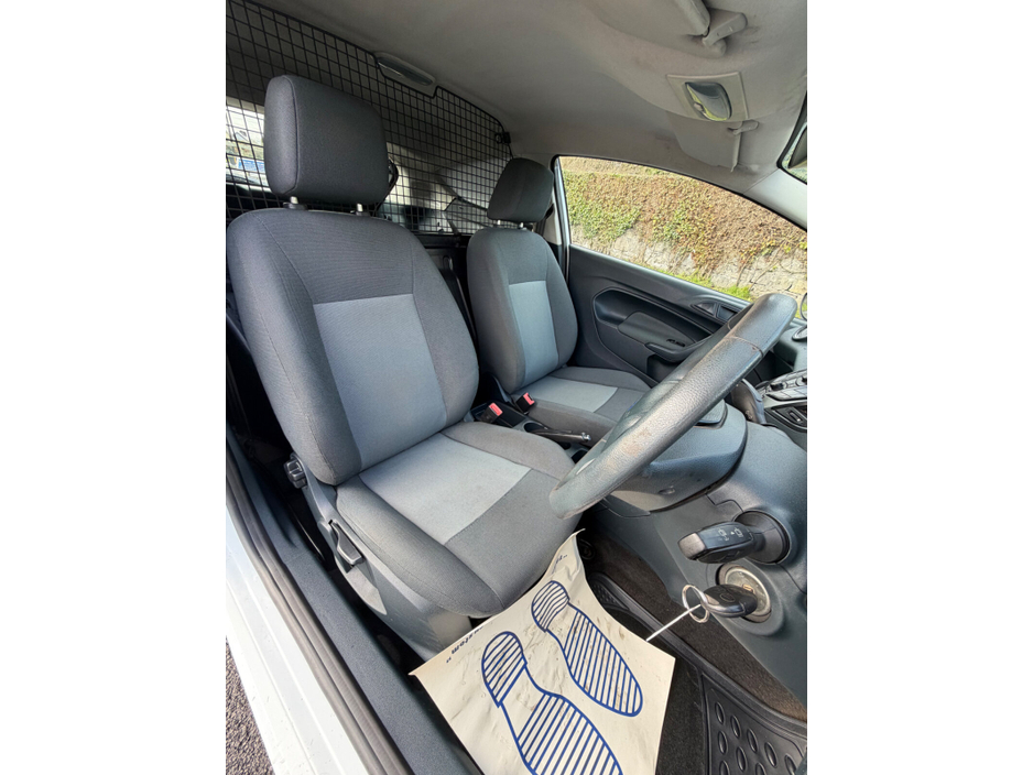2012 Ford Fiesta 1.4 TDCi 68 PS €3,750