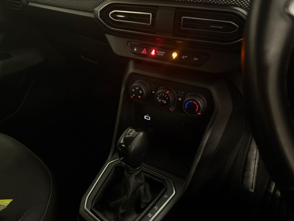 2023 Dacia Sandero Comfort TCE 90 CVT MY21.5 5DR €14,777