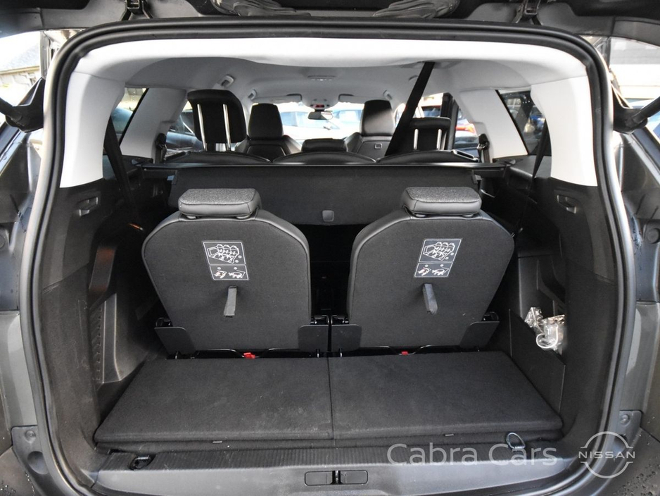 2019 Peugeot 5008 - image 14