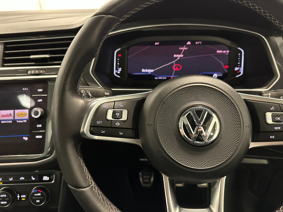2019 Volkswagen Tiguan - image 28