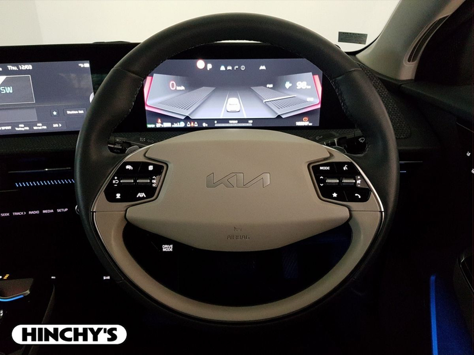 2022 Kia EV6 - image 15