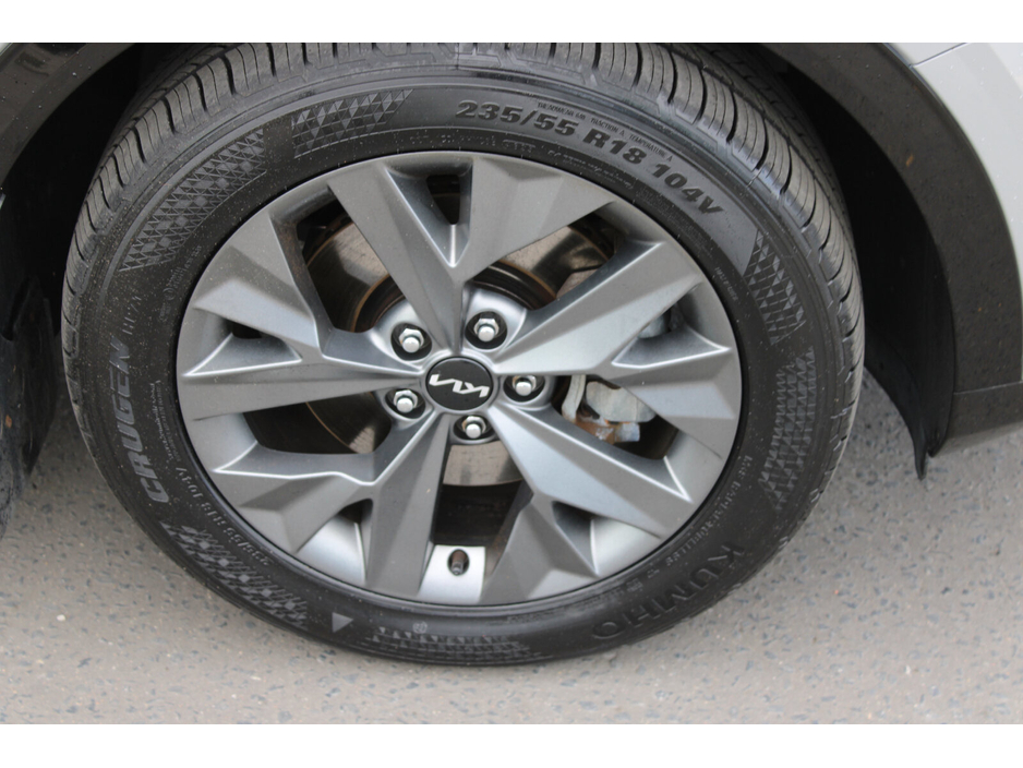 2024 Kia Sportage - image 10