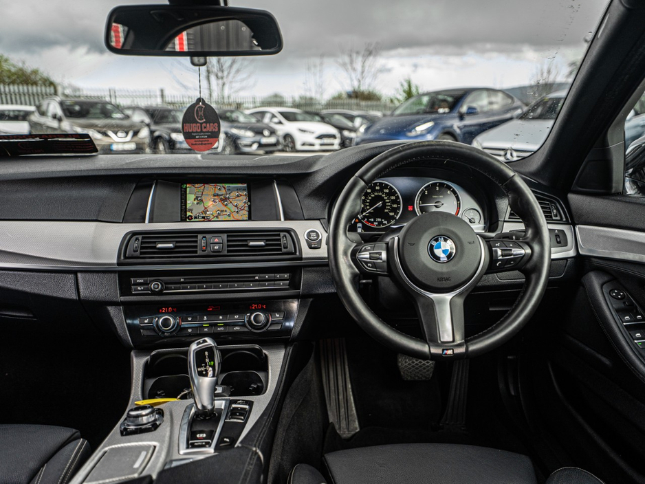 2016 BMW 5 Series - image 6