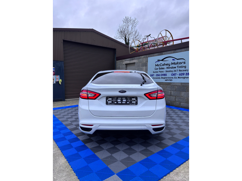 2018 Ford Mondeo - image 6