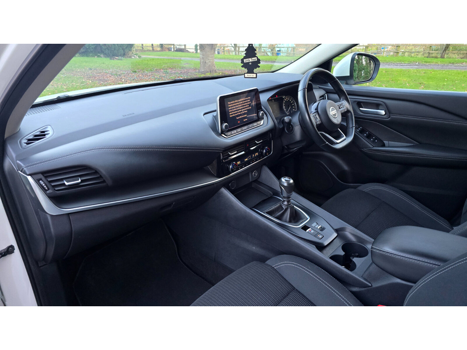 2022 Nissan Qashqai - image 13