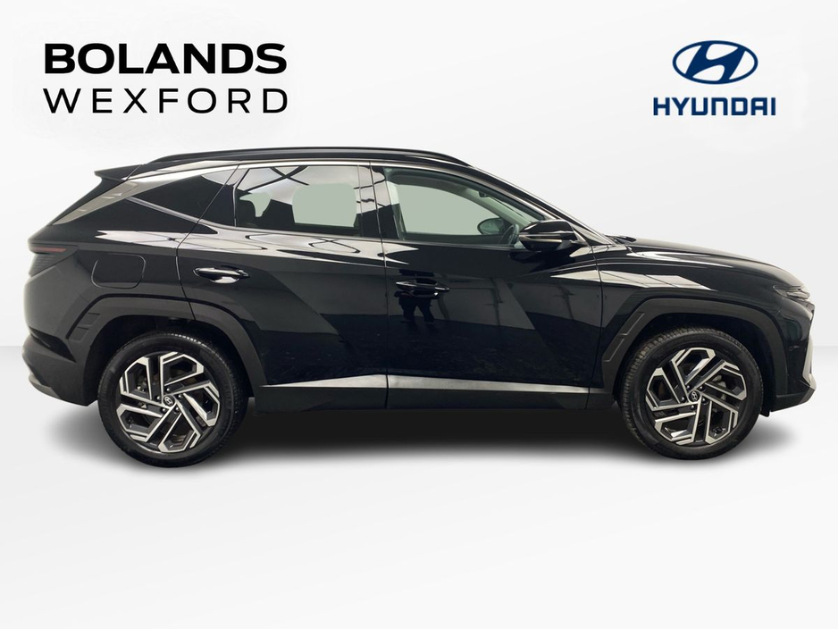 2025 Hyundai Tucson - image 4