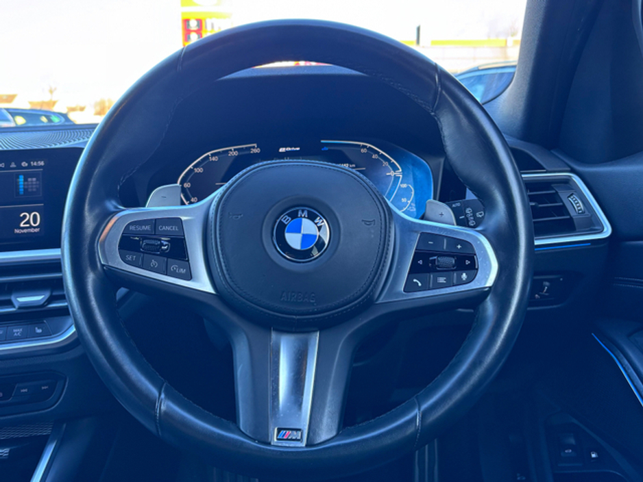 2021 BMW 3 Series 330e M SPORT AUTO HYBRID 292 BHP // 212 REG €28,950