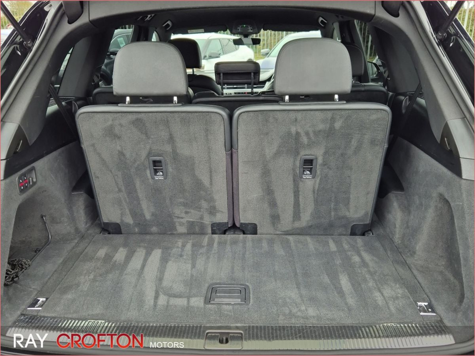 2017 Audi Q7 - image 26