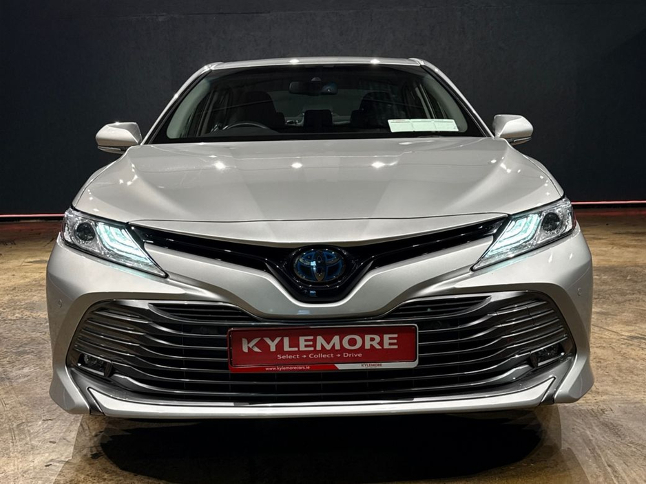 2020 Toyota Camry HYBRID - CRUISE CONTROL - REVERSE CAMERA - PUSH START/STOP BUTTON - TOYOTA SAFETY SENSE €25,950