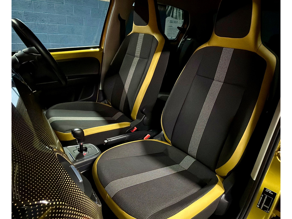 2017 Volkswagen up! 1.0 75BHP HIGH UP €11,650