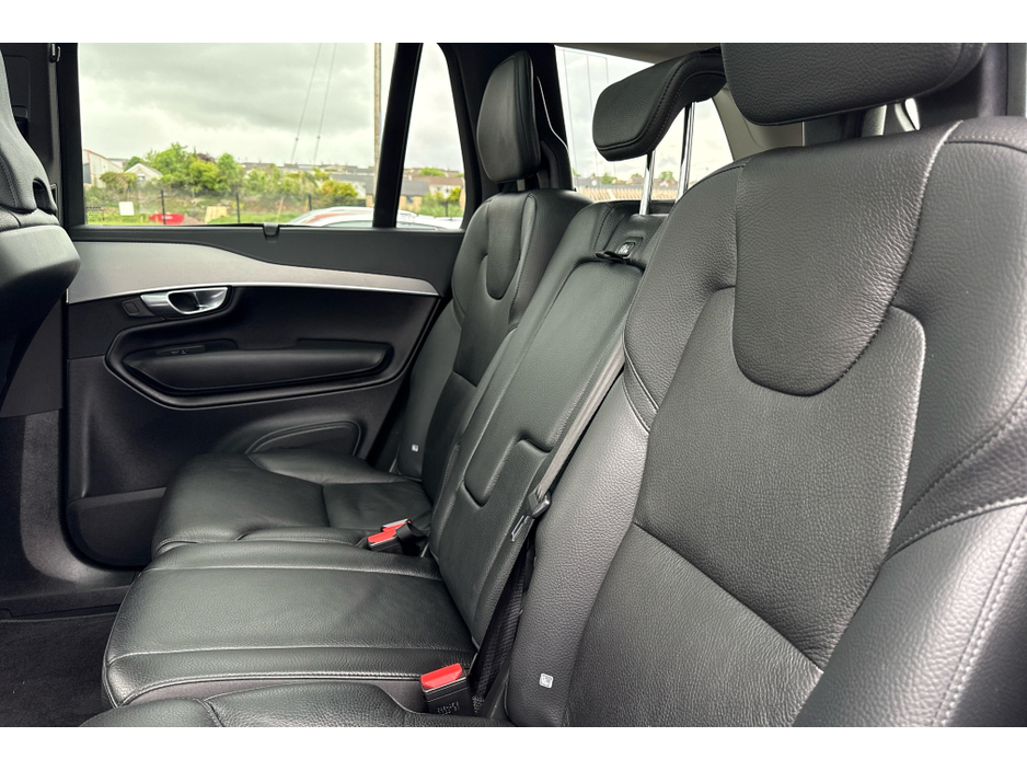 2023 Volvo XC90 + B5 MHEV AWD AUTO PLUS €77,950