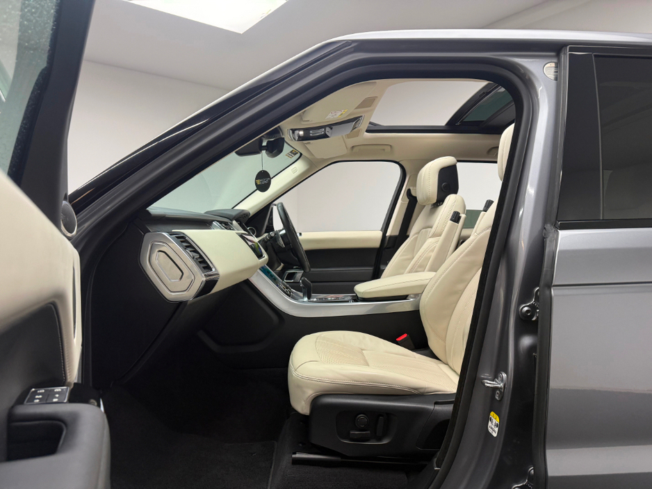 2021 Land Rover Range Rover Sport HSE DYN P400E *PAN ROOF €52,990