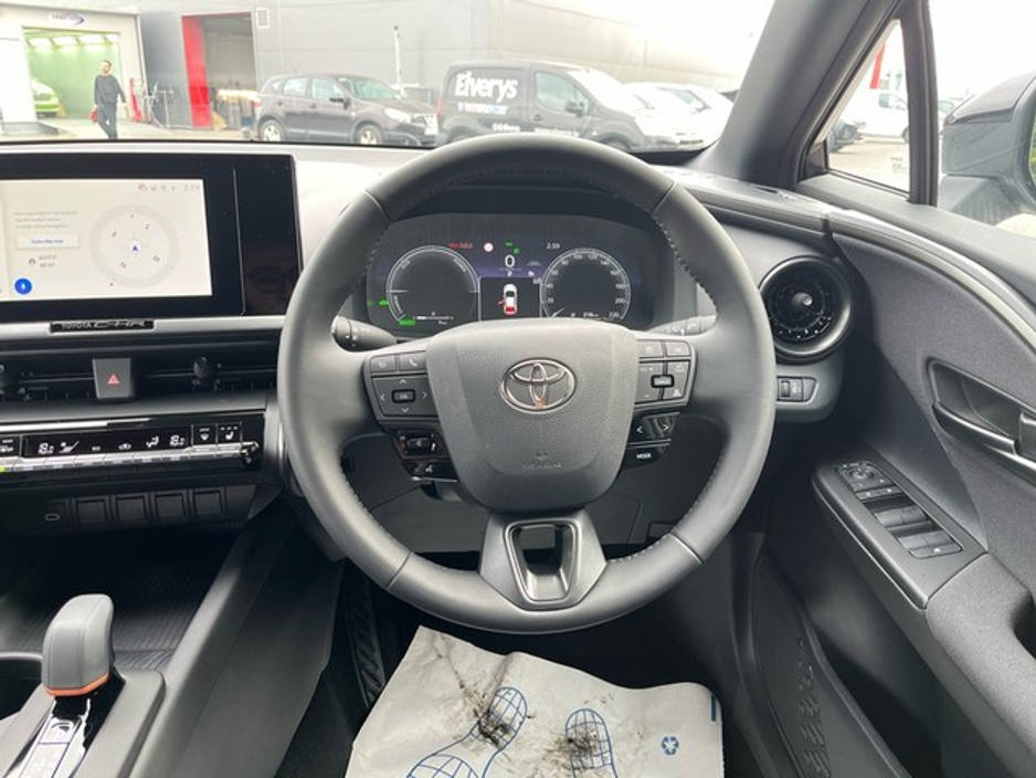 2025 Toyota C-HR C-HR HYBRID SPORT 1.8 €41,450
