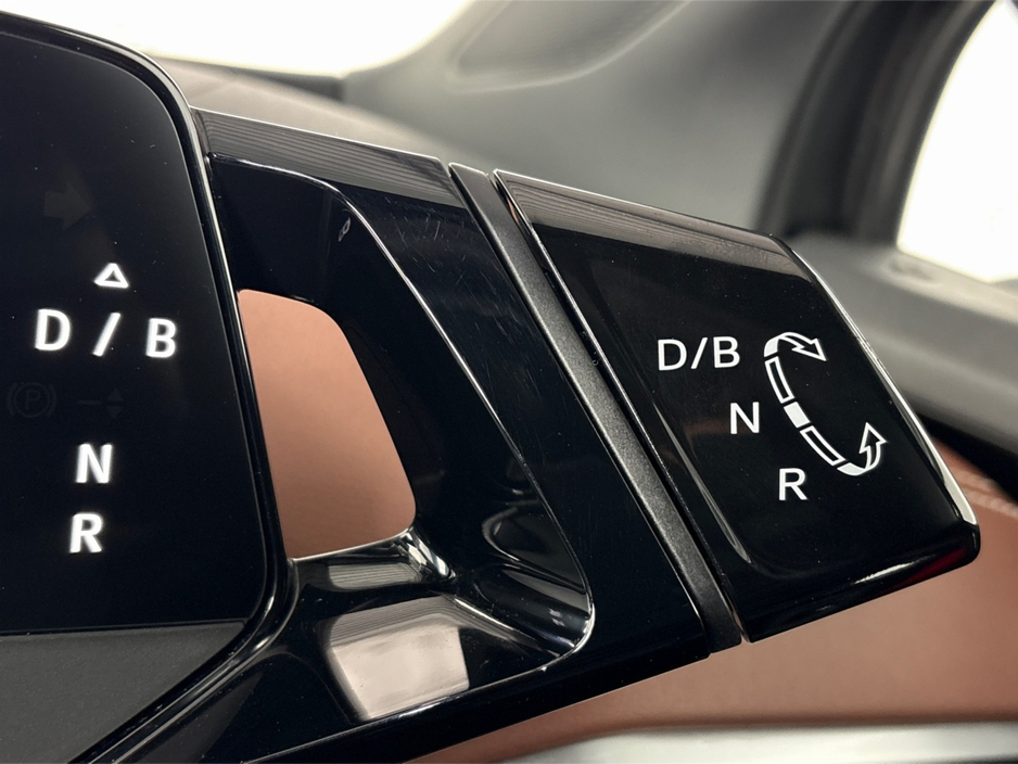 2021 Volkswagen ID.4 - image 16