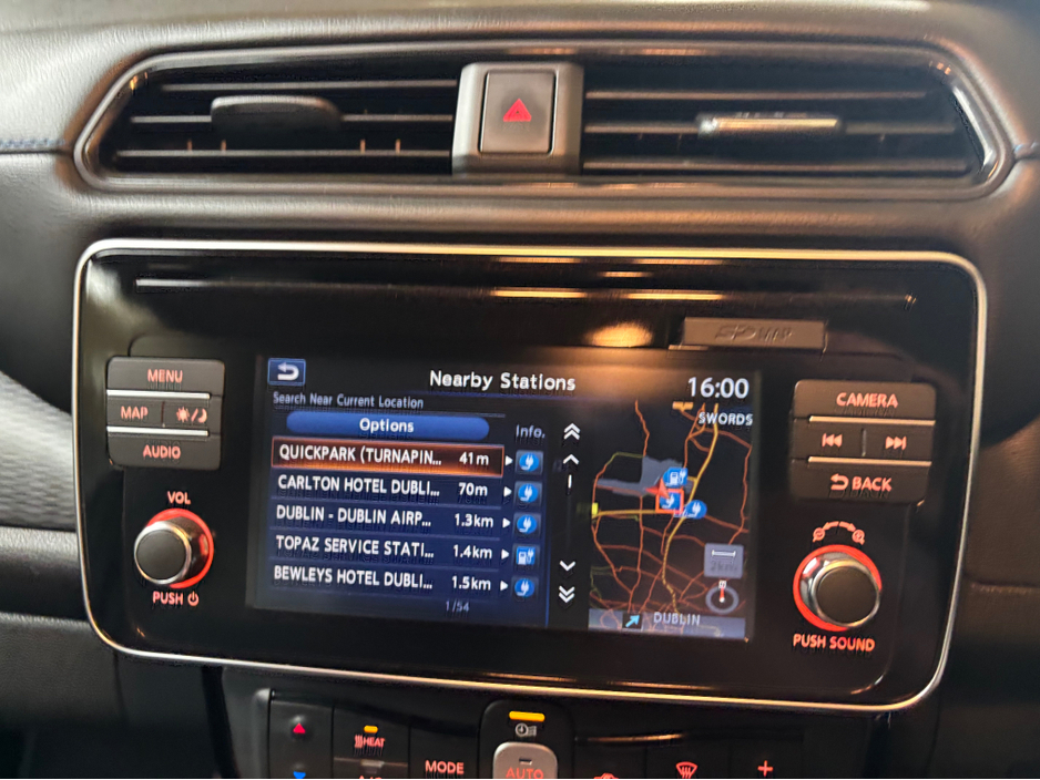 2019 Nissan Leaf - image 19