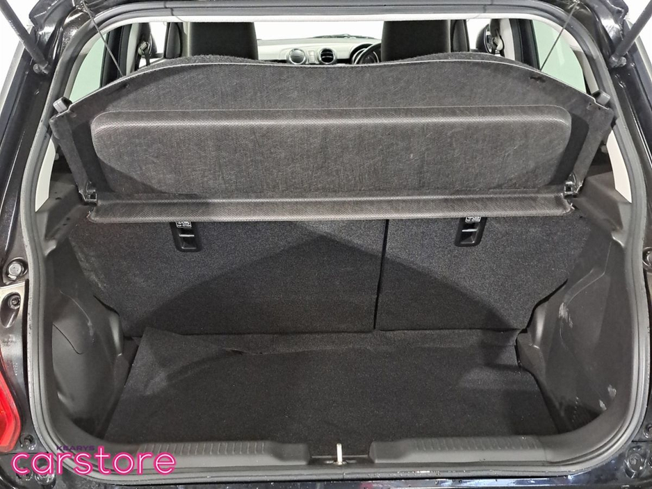 2022 Suzuki Swift - image 19