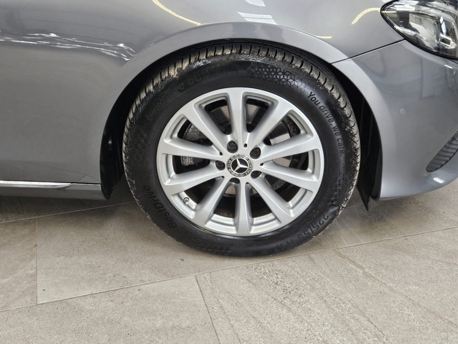 2018 Mercedes-Benz E Class - image 5