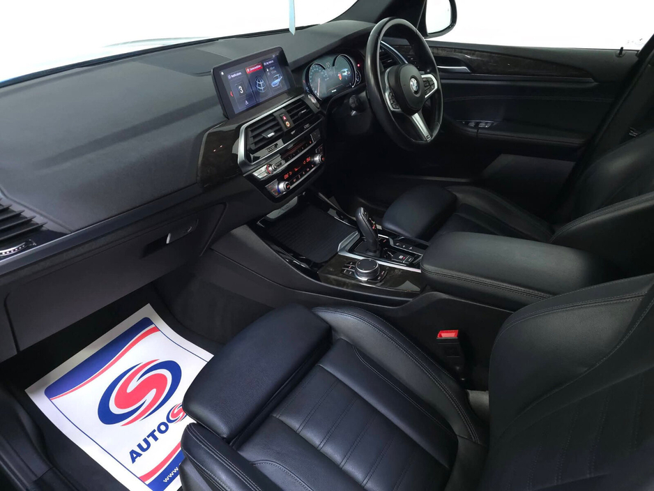 2019 BMW X3 - image 4