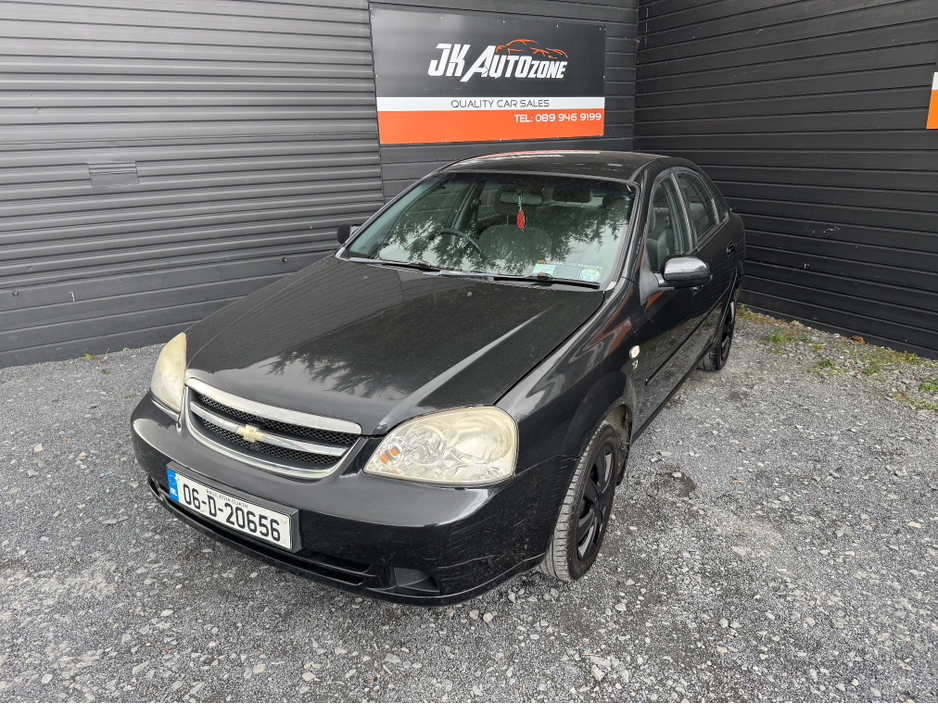2006 Chevrolet Lacetti - image 3