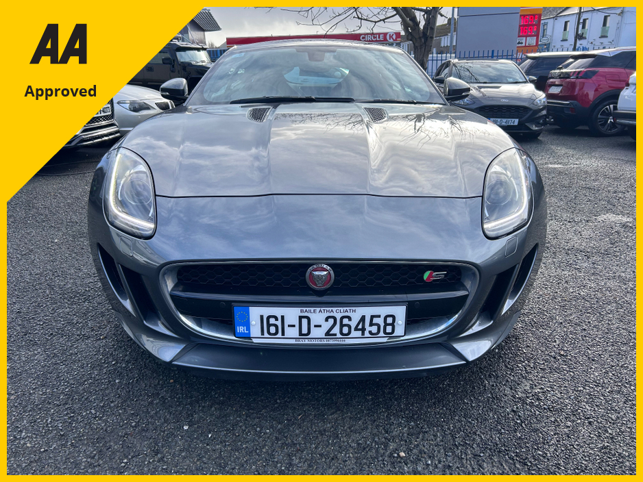2016 Jaguar F-Type - image 8