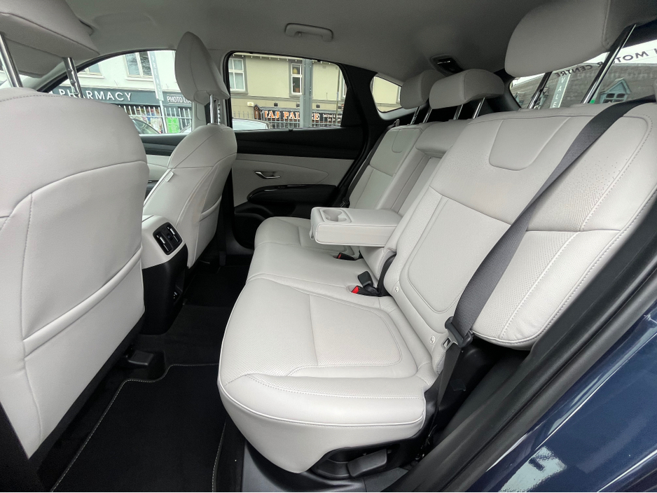 2025 Hyundai Tucson - image 28