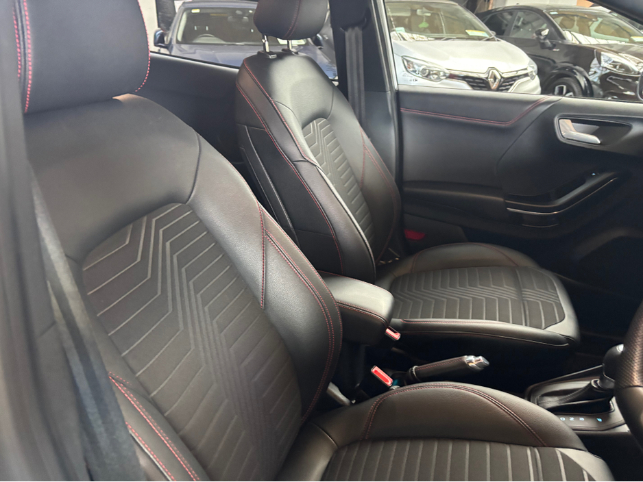 2023 Ford Puma - image 14