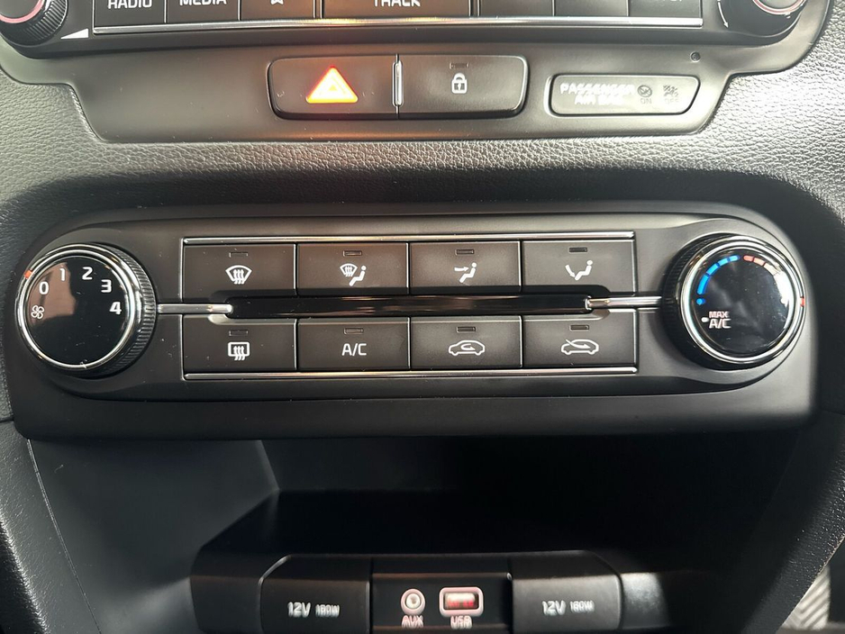 2019 Kia Ceed 1.6 K3 Diesel €15,975