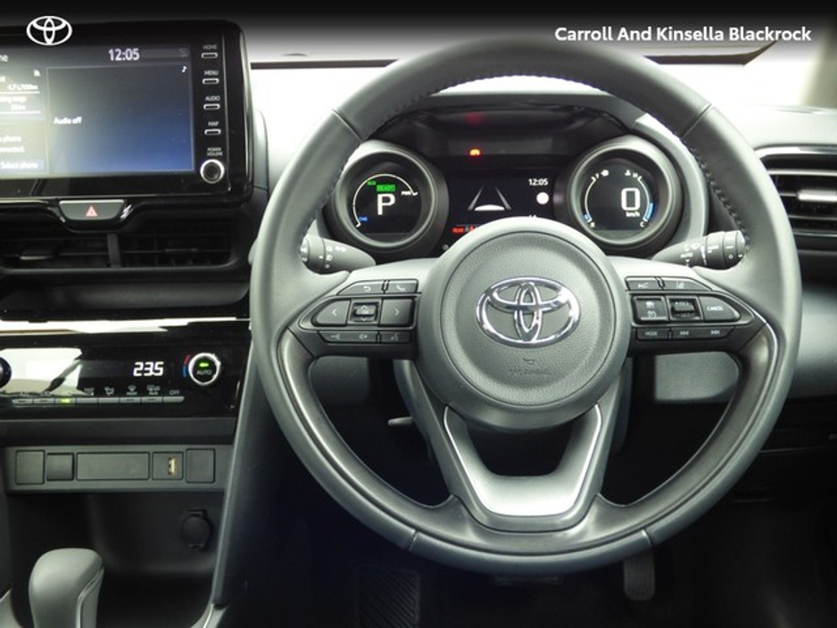 2024 Toyota Yaris Cross Hybrid Luna €27,950