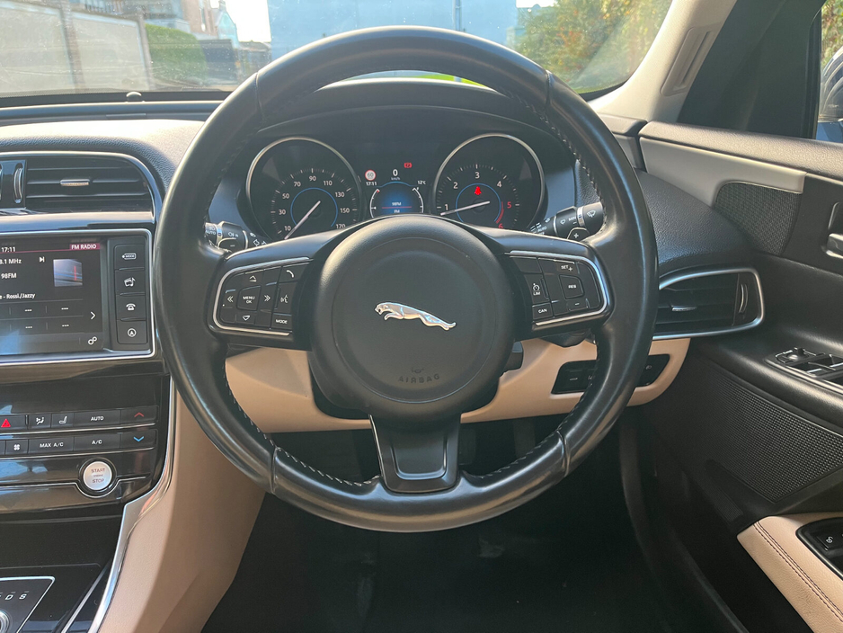 2017 Jaguar XE 2.0 D Prestige Manual 180PS €11,950