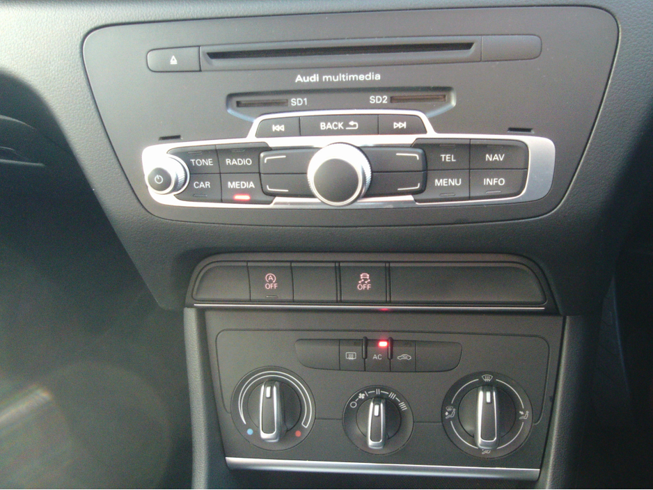 2013 Audi Q3 - image 14