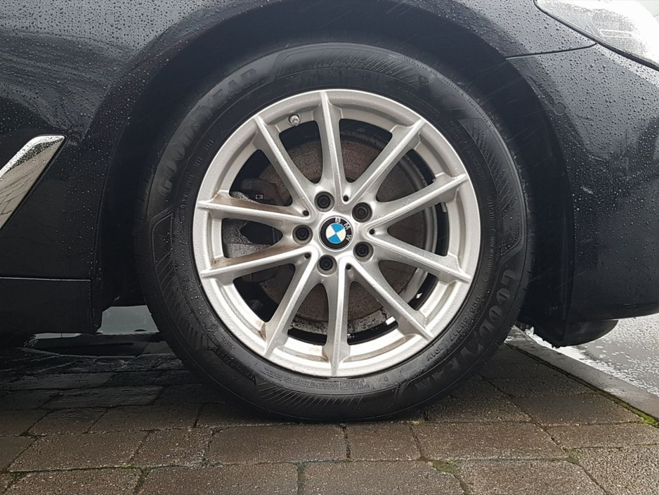 2023 BMW 5 Series 520d SE €46,995